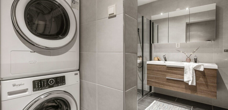 120m² in the heart of the city | King beds | Family friendly