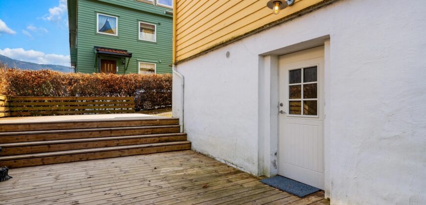 Renovated June 2025 – Kronstad – 2BR
